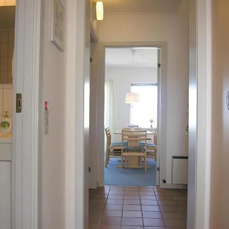 Lägenhet With Sea View Viii *