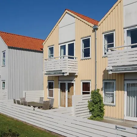 Lägenhet With Sea View Viii