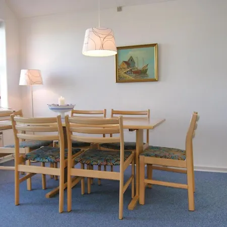 דירה With Sea View Viii